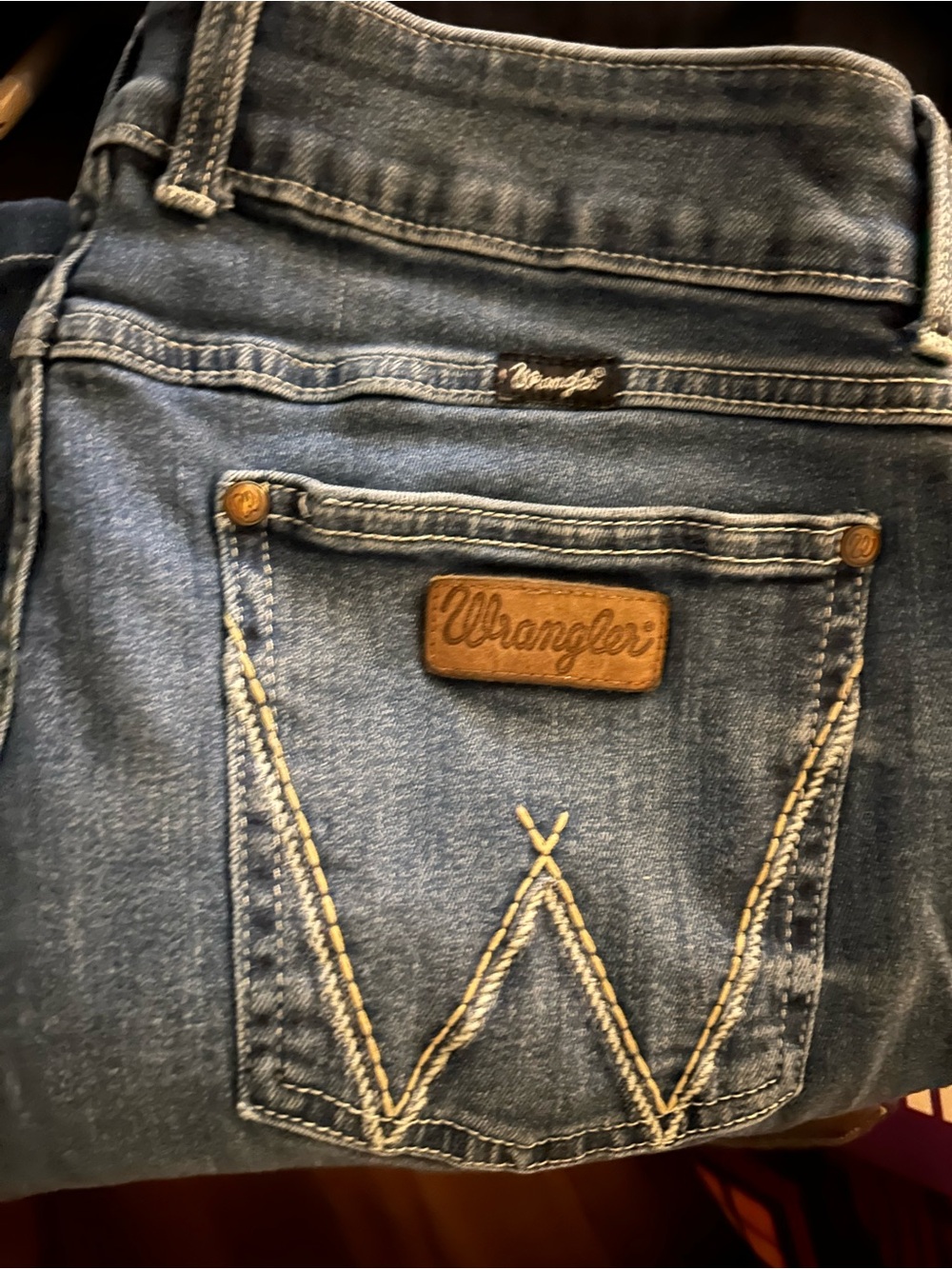 Wrangler Women's Medium Blue Bootcut Jeans with Contrast Stitching